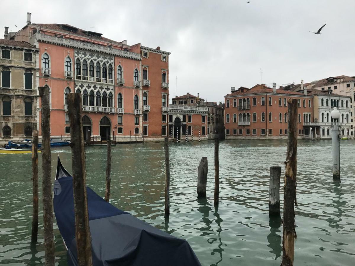 베니스 Palazzo Grassi And Accademia Bridge Superb House 아파트 외부 사진